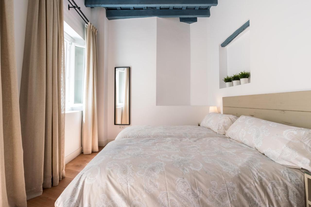 Apartamentos Leoncillos Севиля Екстериор снимка